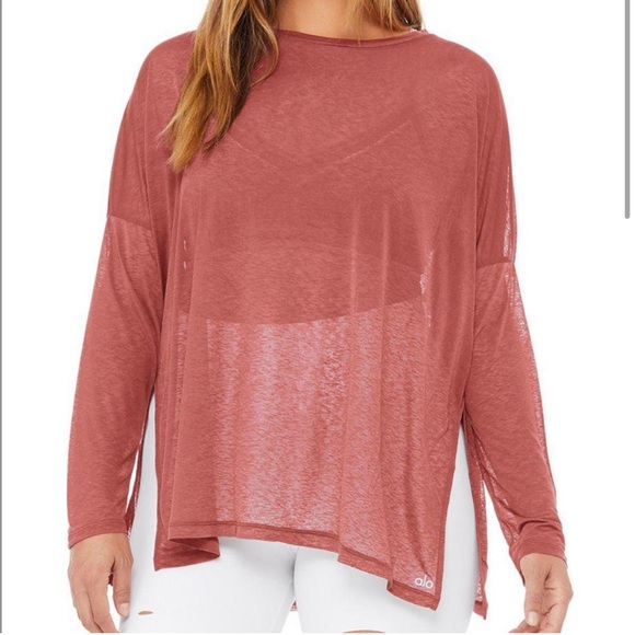 ALO Yoga Arrow Oversized Long Sleeve Top - Picture 2 of 7